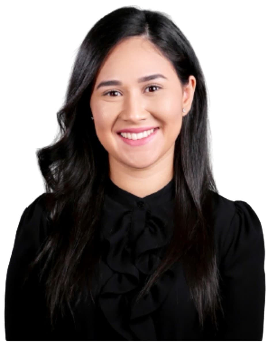 Karina, Escrow Officer at Next Move Escrow Inc.